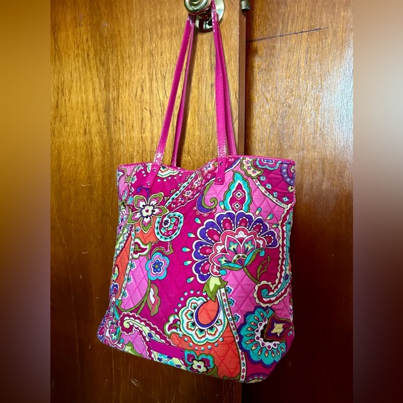Vera Bradley Get Carried Away Tote Bag - Pink Swirls - Picture 1 of 7